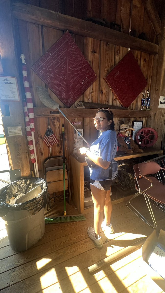 Key_ClubBHS's tweet photo. THANK YOU to everyone who helped out the Brunswick Historical Society!!
#BrunswickPRIDE 
@BHSMerrill https://t.co/scyHapdL29