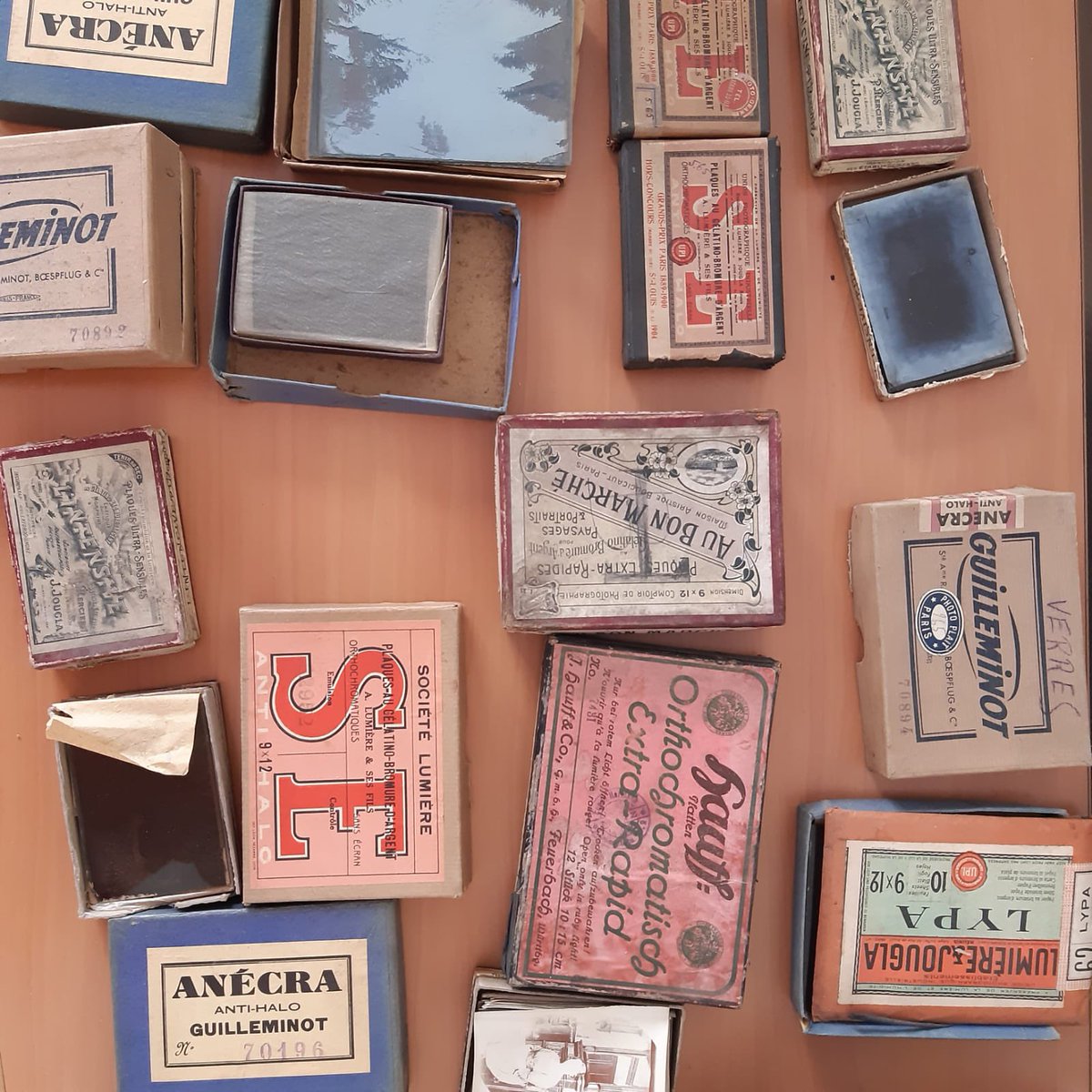 Micro-Archives tweet media