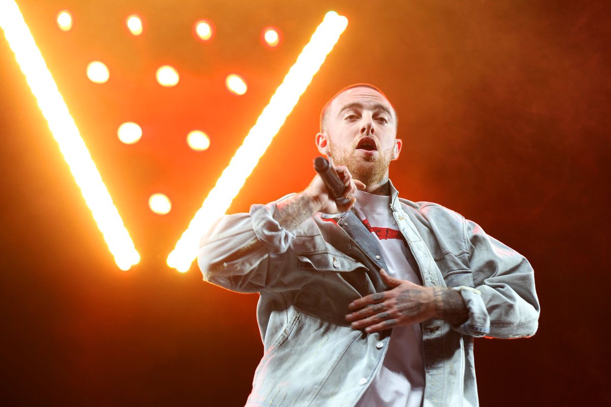 _c_l_o__'s tweet photo. Mac Miller at Coachella 2017 https://t.co/YwHScJ0uCG