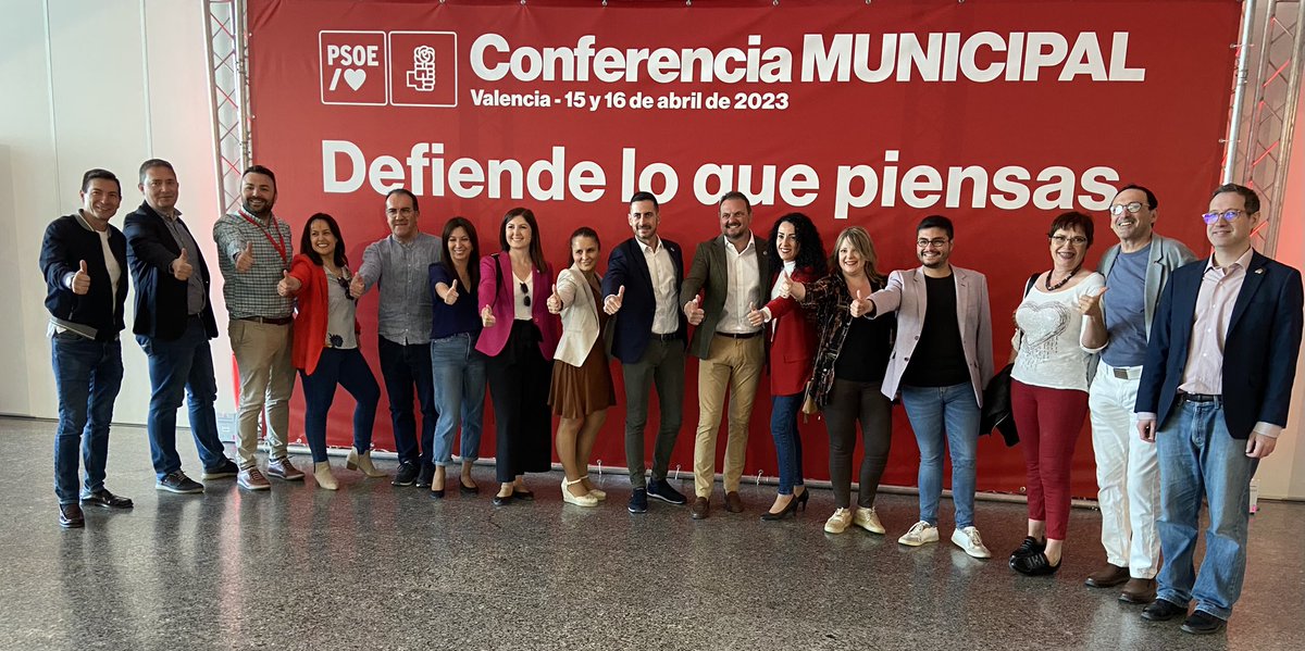 pspvprovalencia's tweet photo. Imágenes de la convención del @PSOE en #València con el anuncio de @sanchezcastejon de movilizar 50.000 viviendas de la Sareb para que su acceso sea un derecho y no un privilegio #DefiendeLoQuePiensas https://t.co/3sg9aDVswQ