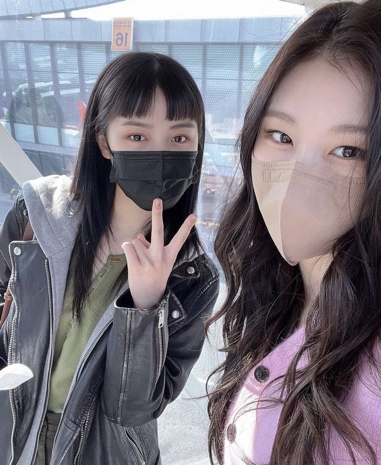 CHAERFLDR's tweet photo. happy birthday to chaeryeong’s soulmate! 🤍

CENTER OF THE RYUNIVERSE
#OurPrideRyujinDay 
#푸르게_피어난_우리의봄_신류진
@ITZYofficial https://t.co/BvDDHvWSbZ