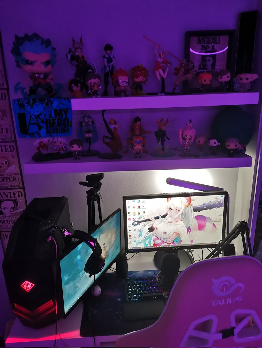 xxandr0meda's tweet photo. Me dejáis una foto de vuestros set ups? El mío es este💗✨ Os gusta? https://t.co/WCVTN0L976