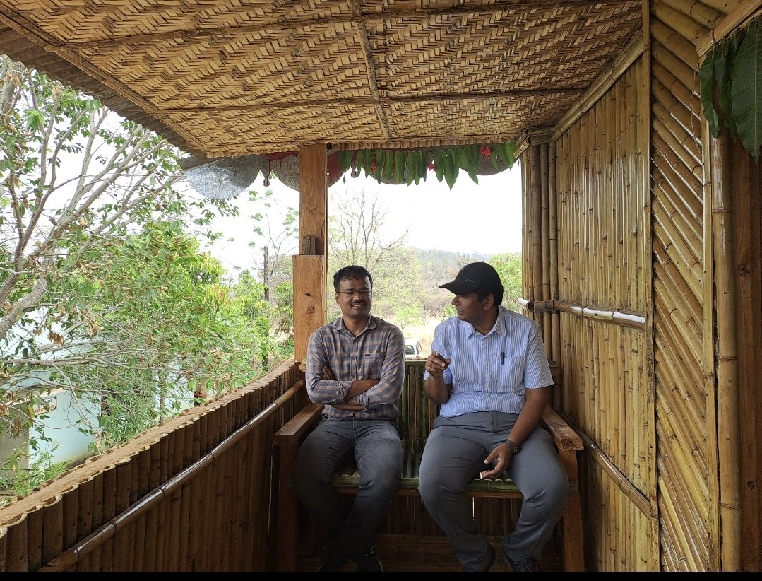 jayotibanerjee's tweet photo. Remember this under construction structure?
Our latest #ForestProtectionCamp inspired from Korku Bamboo Works.
The interiors have Sitout, modern washrooms,even false ceilings..
#MelghatTigerReserve preserving Wildlife &amp; Forests along with #KorkuHeritage of Melghat landscape too https://t.co/1YHCG0vxQe
