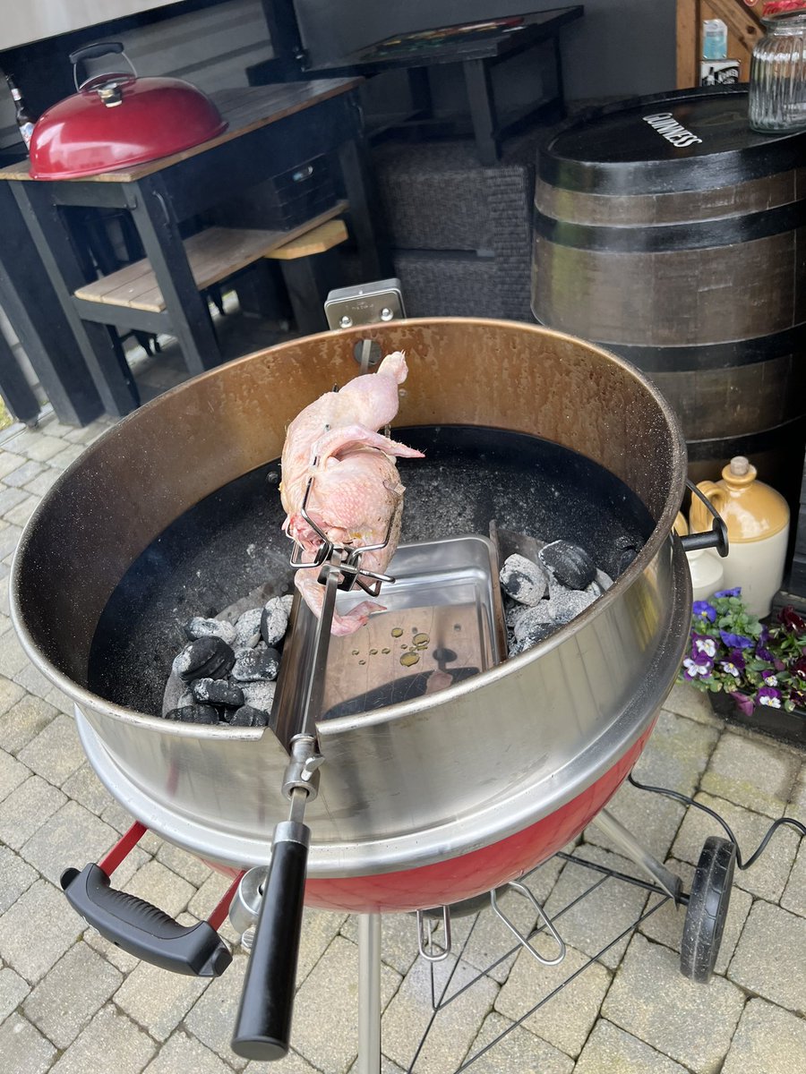 BBQ Slow & Smokey tweet media