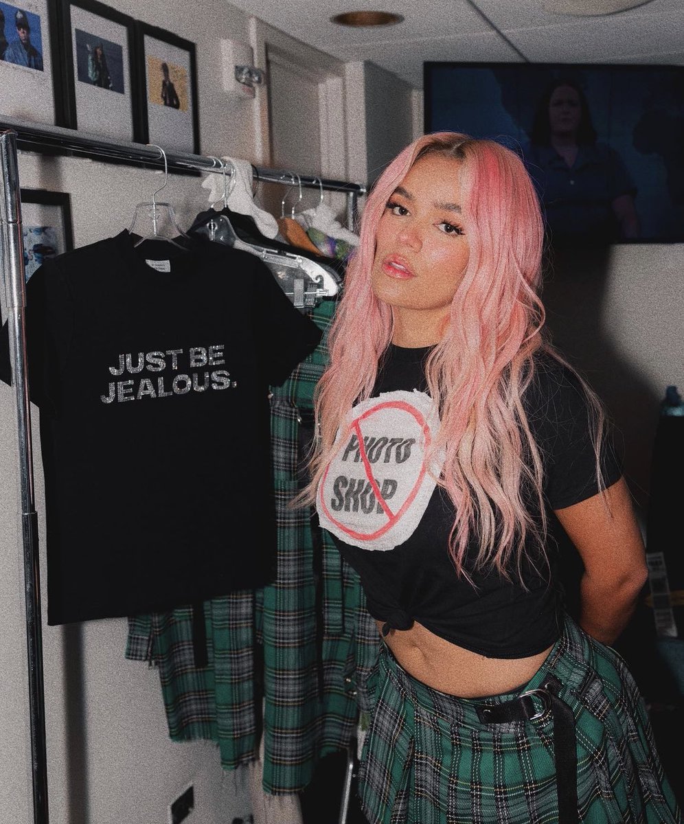 Karol G siendo icónica como siempre