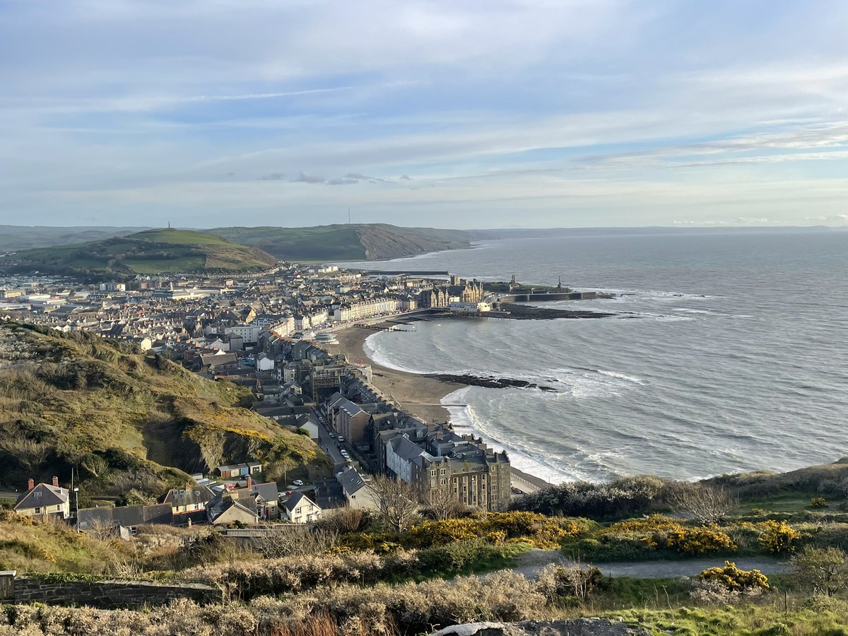 Had an amazing time this week presenting at the <a href="/MBAPostgradConf/">Marine Biological Association PG Conference 2024</a> in Aberystwyth and hearing from lots of great researchers and keynote speakers!