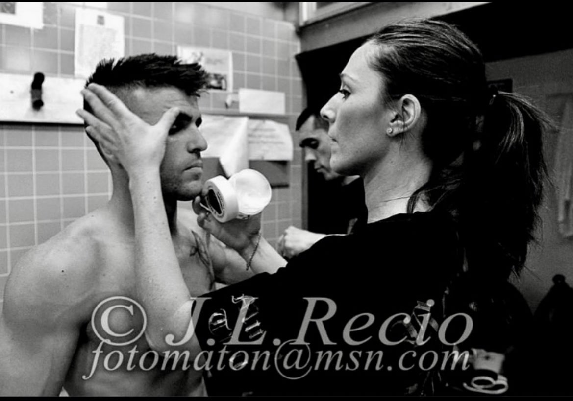 dianadl31's tweet photo. Good things await the ones who resists and persists🥊.

#boxing #profesionalboxing #amateurboxing #boxeosincontacto #LaColoniaExclusiveBoxing #hardworking https://t.co/734gEn8WIZ