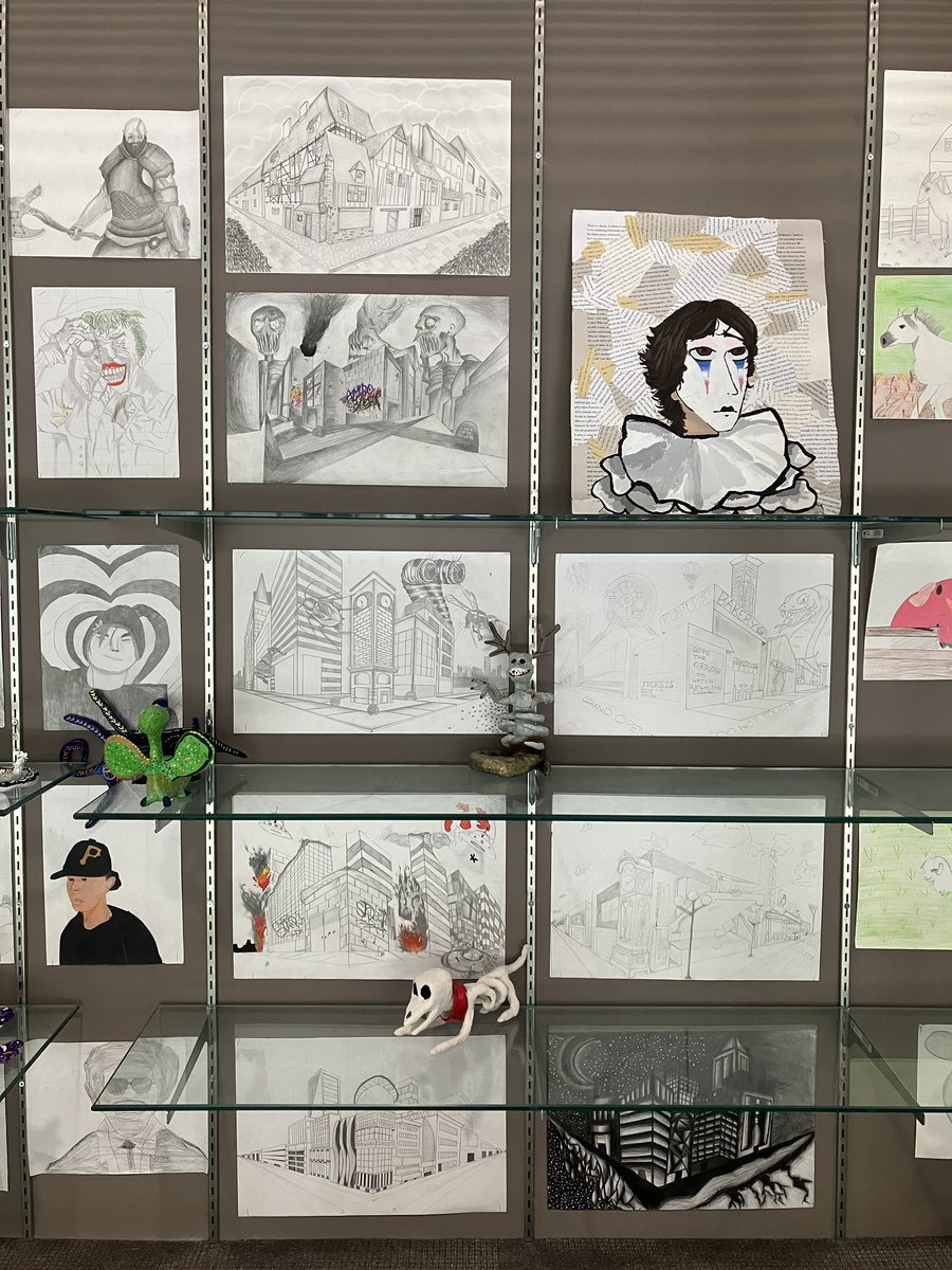 DatArtClassTho's tweet photo. #gridportraits and the latest #2pointperspective drawings on display @LandrumMS @springbranch_va https://t.co/9kuS5xL7g7