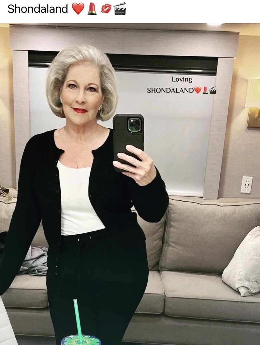 Catherine Carlen tweet media