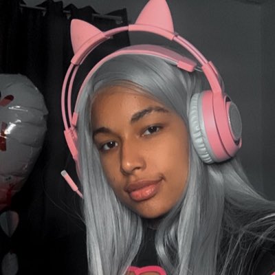 #NewProfilePic https://t.co/AQvYSFdXkQ<a href="/tag/newprofilepic"class="tags">#NewProfilePic</a>