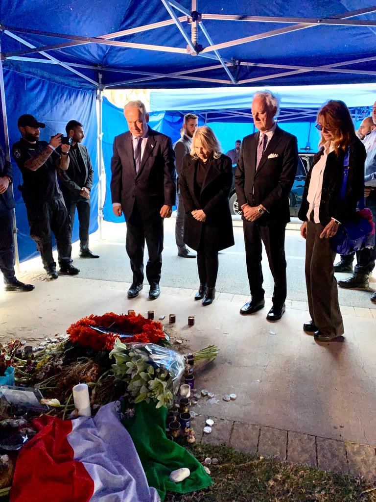 sergio_barbanti's tweet photo. Very touched by the tribute paid  tonight by PM @netanyahu and his wife Sara to Alessandro Parini on the spot where he was killed. Italy and Israel are united in friendship, solidarity and against terror. 🇮🇹🇮🇱 https://t.co/HHDT1v3rOJ