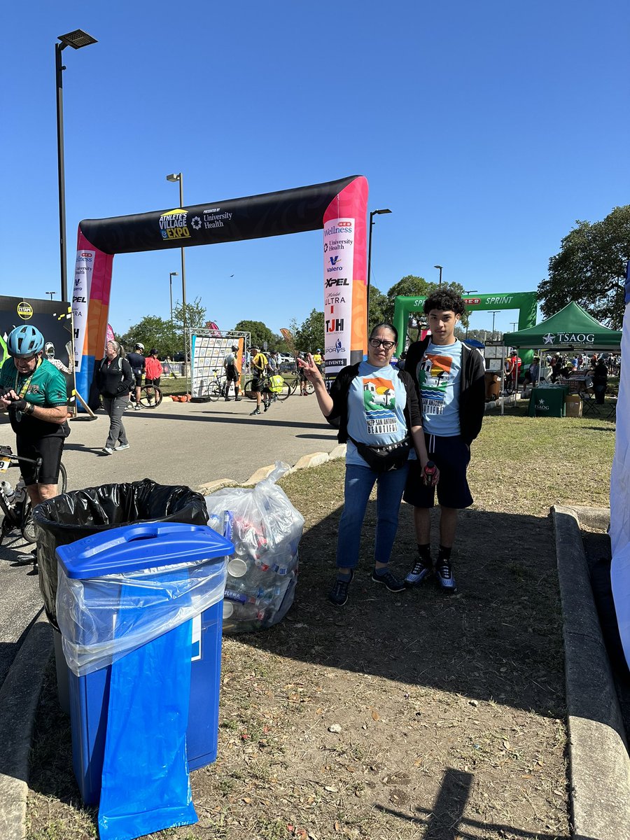 KSABeautiful's tweet photo. Day 3 and volunteers are hard at work @SA_Sports Fiesta Fit Fest @LetapeSATX #KeepSAbeautiful #ktb #fiestafitfest #greatamericancleanup #tpm https://t.co/m3JxX6qGon