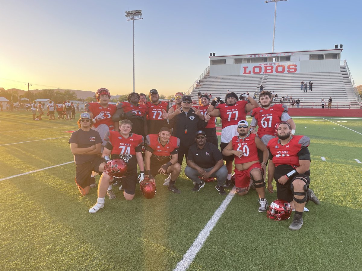CoachE_Daniels's tweet photo. Very proud of these boys, everyday they came out ready to work this spring. They bought in on what I was teaching them. Let’s go win some games this Fall. Love y’all forever. https://t.co/BgbIQX6HTR