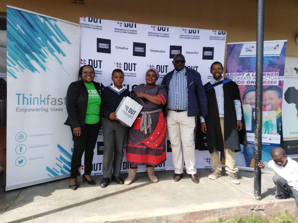 ThinkfastW's tweet photo. #BecomeAnActuary School Shoes DriveWeSolve4x , ASABA - Association of South African Black Actuarial Professionals and Durban University of Technology Donated school schoes to  learners at Mzinto Primary School in a rural school base in Mount Frere Eastern Cape Mzinto Village. https://t.co/5l7mQ3nVEW