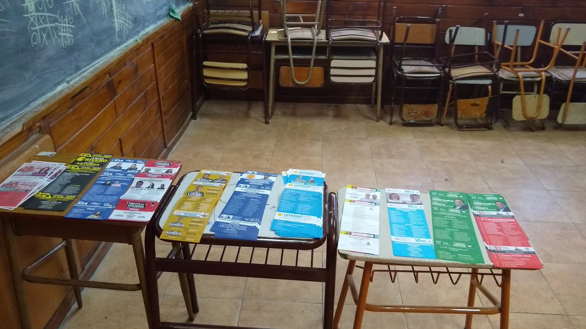 Cambié de barrio y escuela de votación pero acá estoy 💪 #EleccionesRioNegro