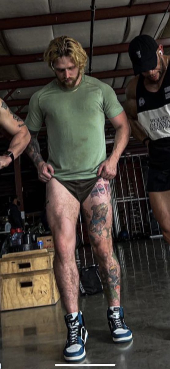 Tremaynecollins001 tweet media