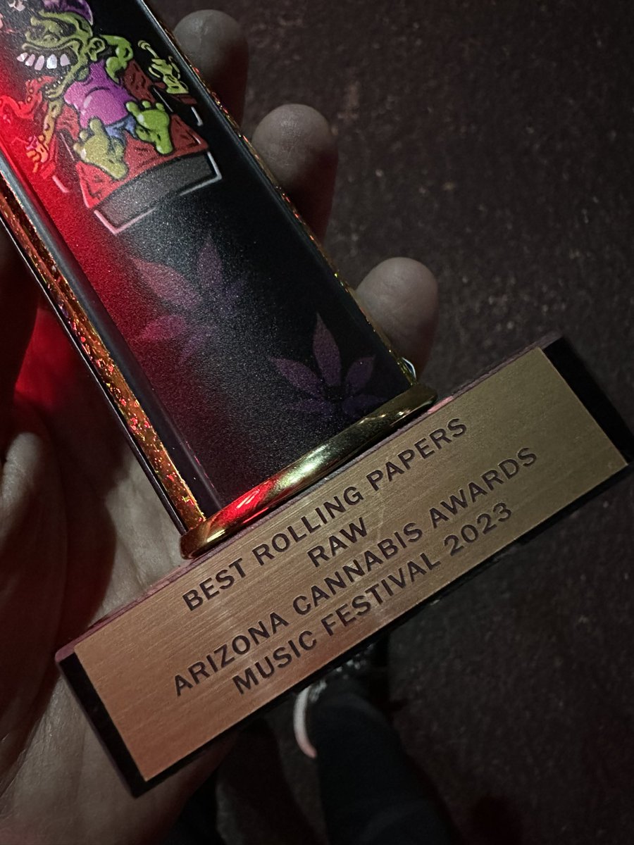RAW Josh on Twitter "Won BEST ROLLING PAPERS award again!!!🙌🏆"