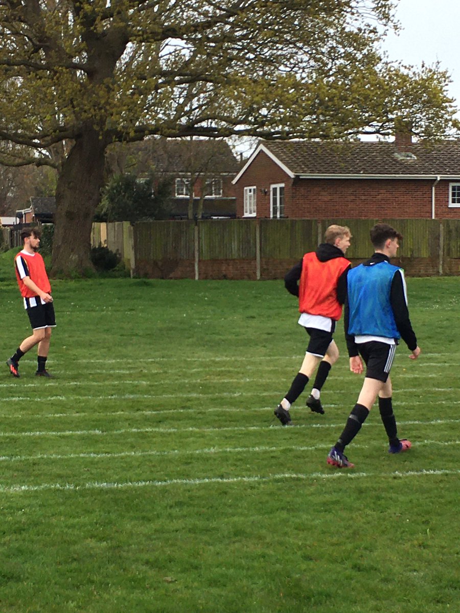 hayling_s's tweet photo. the season with a fine nutmeg infringe of the opposition bench and lobbing the keeper from 40 yards!

The team have been superb over the last few games, not just going forward but defensively as well. A huge bonus was the return of Nadi Vasanthan to help with the ever dependable https://t.co/BiDfDuGmq0