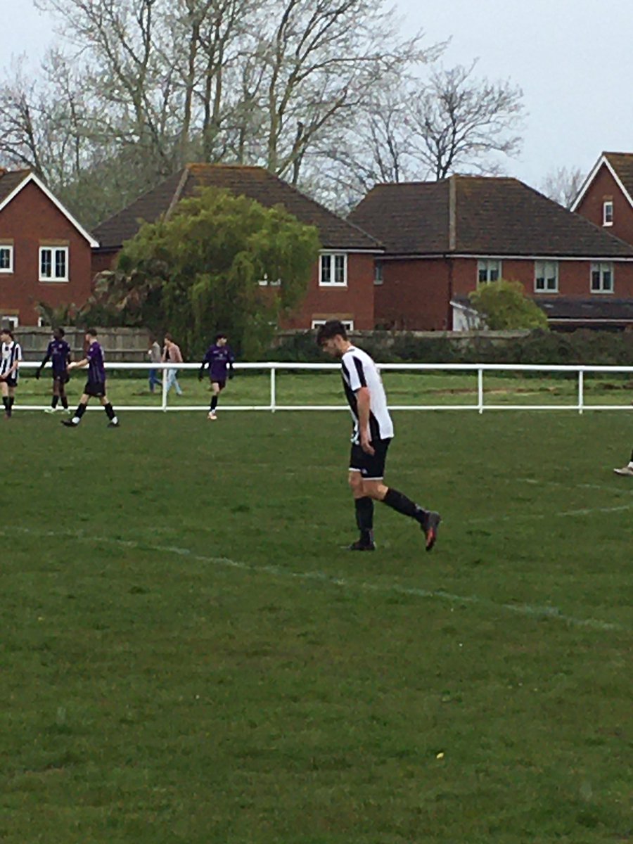 hayling_s's tweet photo. the season with a fine nutmeg infringe of the opposition bench and lobbing the keeper from 40 yards!

The team have been superb over the last few games, not just going forward but defensively as well. A huge bonus was the return of Nadi Vasanthan to help with the ever dependable https://t.co/BiDfDuGmq0