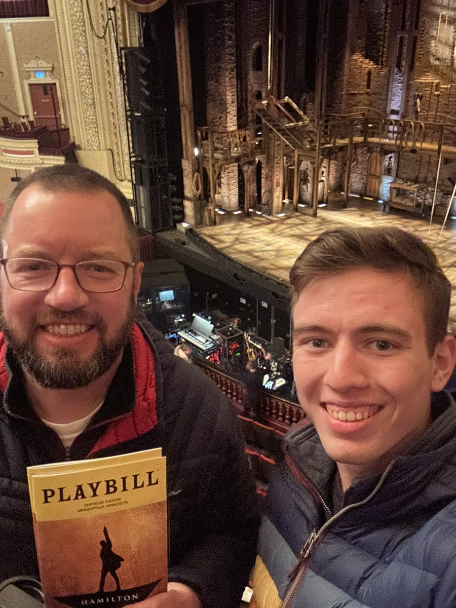 APUSHSmithers's tweet photo. Back in the room where it happened!!! https://t.co/C1aOMNqgyc