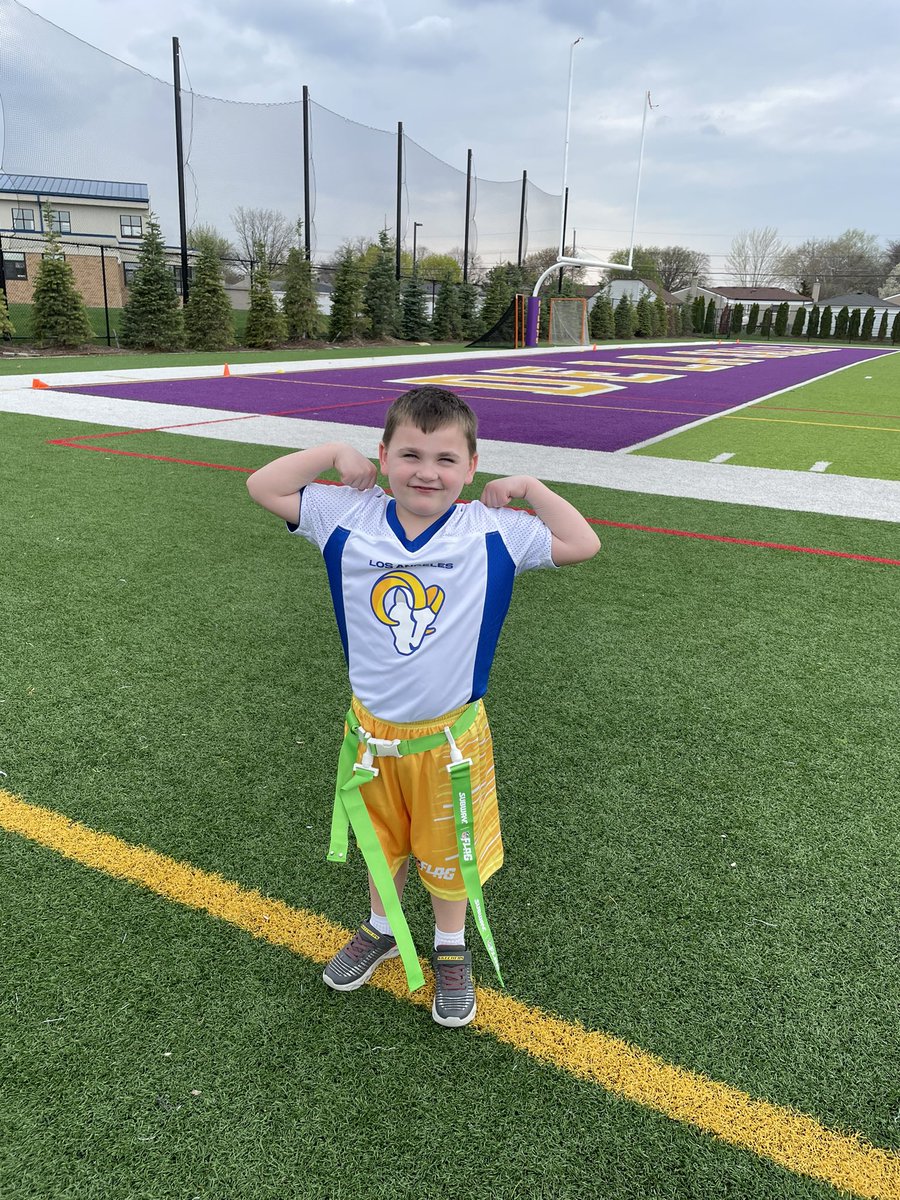 BClark2026's tweet photo. Little bro’s first game of his career! #futurejet #futurepilot https://t.co/zghpPUp4pb
