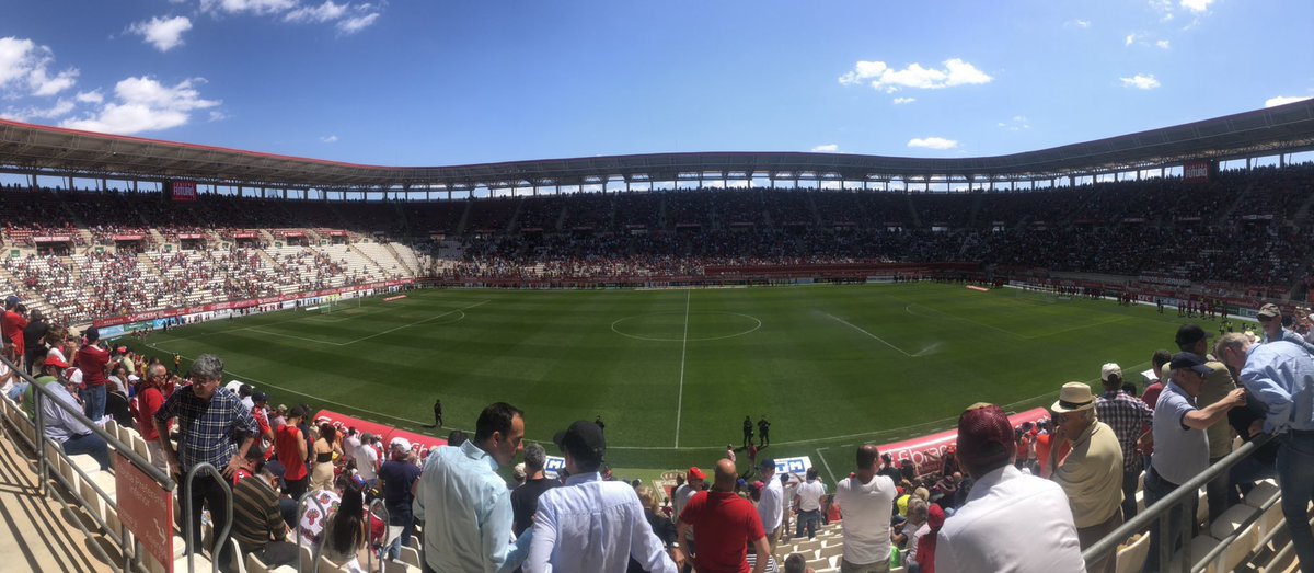 jmapeka's tweet photo. “Día de Fútbol y Familia, con resultados dispares. Homenaje a la #CanteraGrana ❤️🤍#Imperial, en su línea destapando talento, hoy turno de #Josepa. @777ToRaL_ convocado con primer equipo, y van 8”.  ¡ENHORABUENA! @DSanchezRodri @realmurciacfsad  #ADNRM @canofeijoo @Alenda14 https://t.co/SVmaueCNJ1