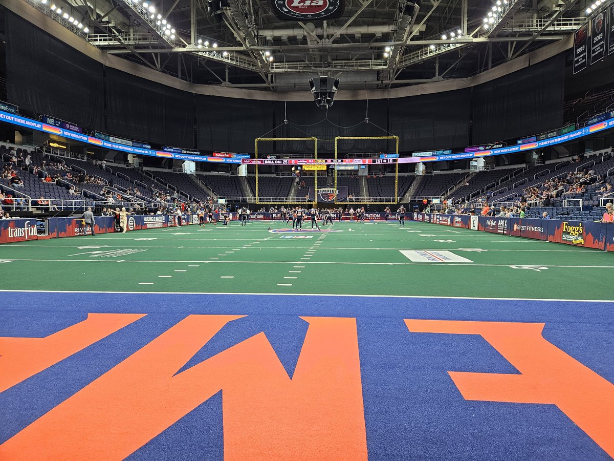 Almost time for kickoff!