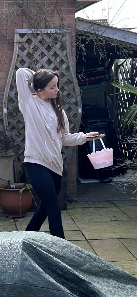 Lyla-Rose had a very active half term, spending most of it outside. She has spent most of the time at the park with her friends. @InspireSuite <a href="/AspireSuite/">Aspire Suite</a>