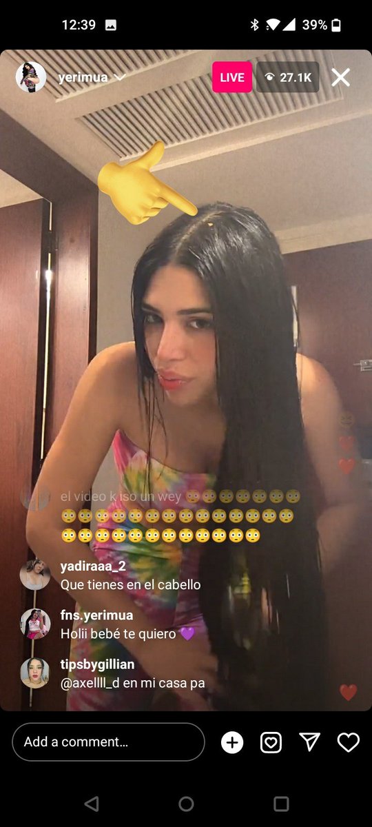 mamarcelo_69's tweet photo. @yerimua Segun tu te bañaste Bien y todavia tenias basurita en El pelo de anoche 😅🤣 no si esos lavados de pantunfla de 5 minutos que TE das 🤣 imajinate andas requesuda yluego 5 minutos de agua nomas 🤣👎🏼🤮 https://t.co/SHx4EwG0qO