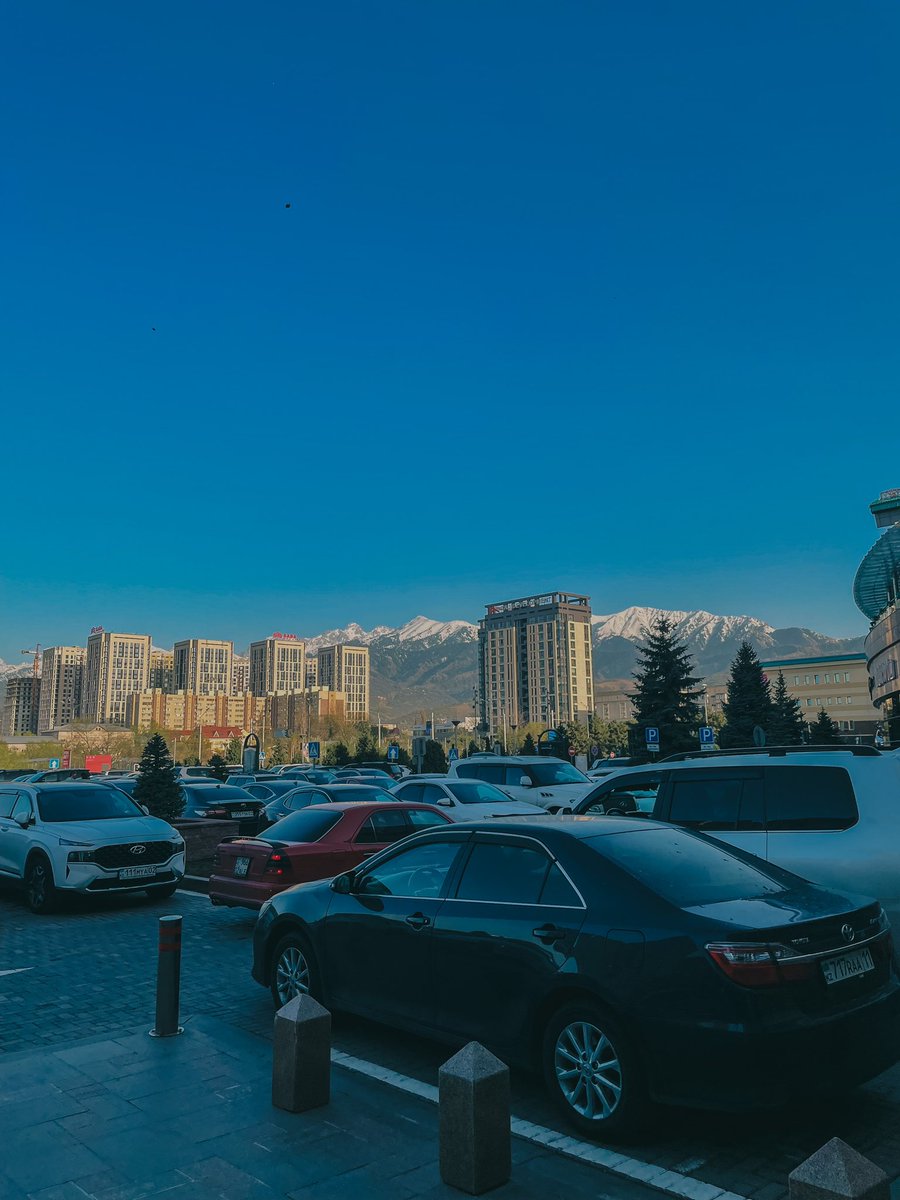 moldalievv's tweet photo. view🫠 https://t.co/UsDcRZ7XnK