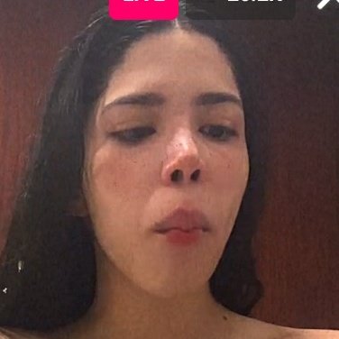 mamarcelo_69's tweet photo. @yerimua Te burlaste de la nariz de la Mitch y mira la tuya y eso que ESTA operada 😂🤣😂🤣😂🤣😂 https://t.co/VUcsgXjZyA