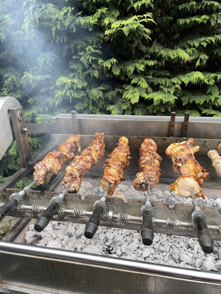 MsKeliris's tweet photo. Ending half term with orthodox Easter 🐣. #ChristosAnesti to everyone celebrating. Back to work tomorrow. I’m forever grateful for family time! ❤️ #halfterm #Sunday #orthodox #GreekEaster #Greek #hehasrisen https://t.co/6xohNkAIKh