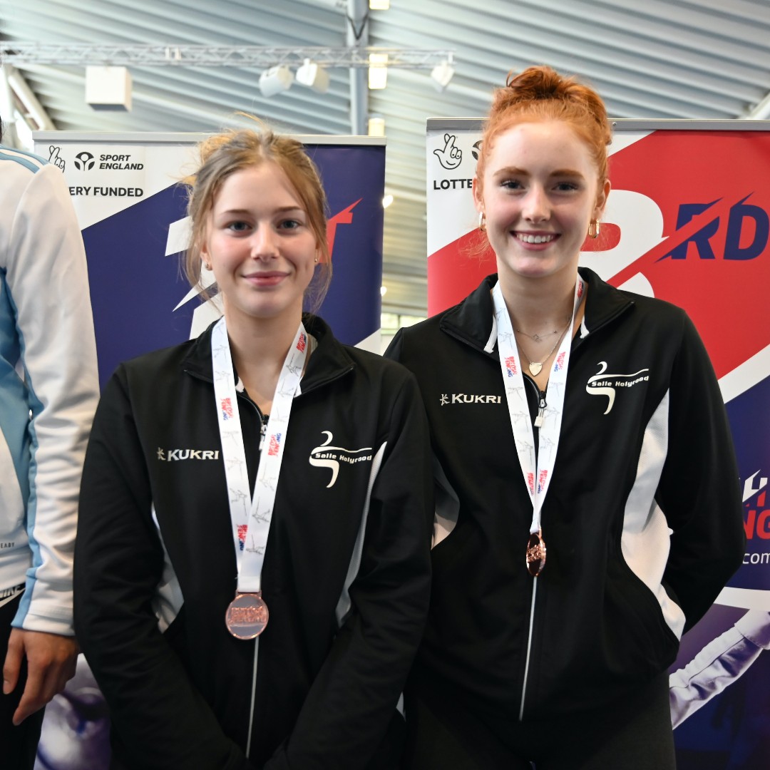 Congratulations to the Women's Team Foil podium winners at the British Senior National Championships 2023!

🥇 Salle Boston A
🥈 ZFW Fencing Club A
🥉 Salle Holyrood