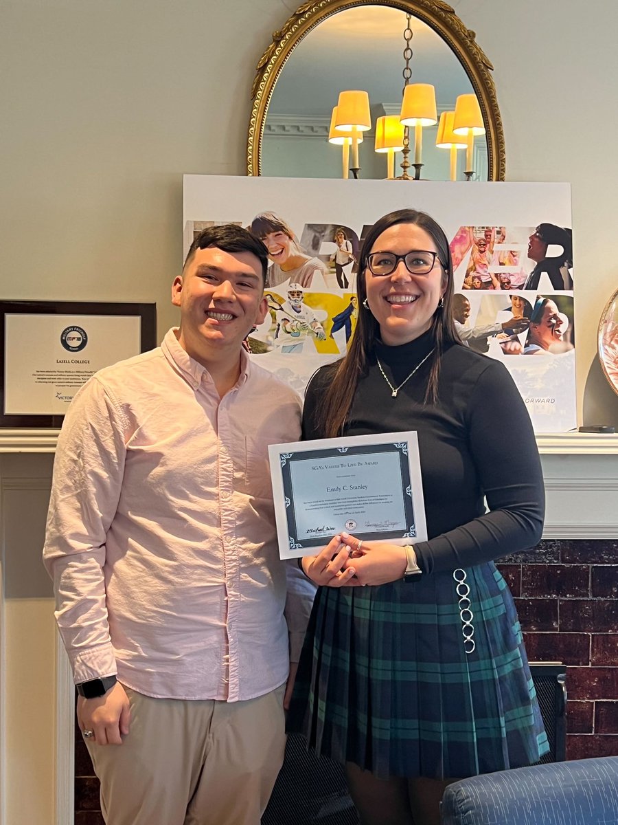 LasellSGA's tweet photo. Current #SGA President Michael Woo presented Director of Admission Operations and Events, Emily Stanley, with the value for Random Acts of Kindness! #valuestoliveby #vtlb #studentgovernment #laselluniversity #randomactsofkindness #bluekeysociety https://t.co/JVIvkmnahl