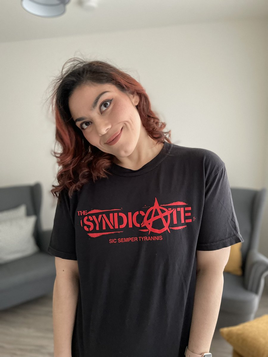 Ph1LzA's tweet image. HELLO! Incase you missed it my merch has had a refresh with some variations and old designs coming back for a limited time! :D Ph1LzAMerch.com