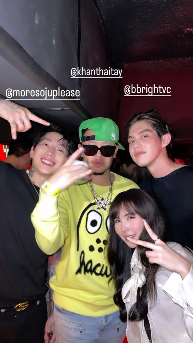Jwalkerz_TH's tweet photo. [IGSTORY] 160423  เจย์ปาร์ค, ไบร์ท วชิรวิชญ์, ขัน ไทยเทเนียมที่งาน #WONSojuNightOut ค่ะ 

tunyong.ig, rad_x_x

#MOREVISON #H1GHRMUSIC #JAYPARK #박재범 #WonsojuTH https://t.co/0owRDb7uta