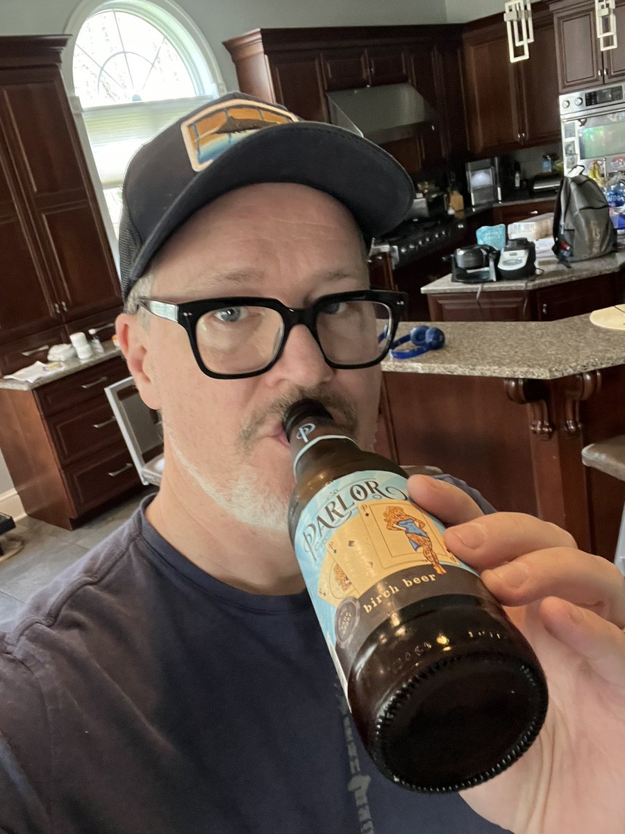 krisjonescom's tweet image. Best f$c!ing root beer ever. Join the @drinkparlor team republic.com/parlor