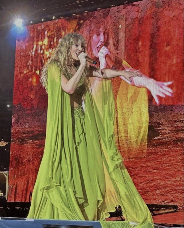 cctheerastour tweet media