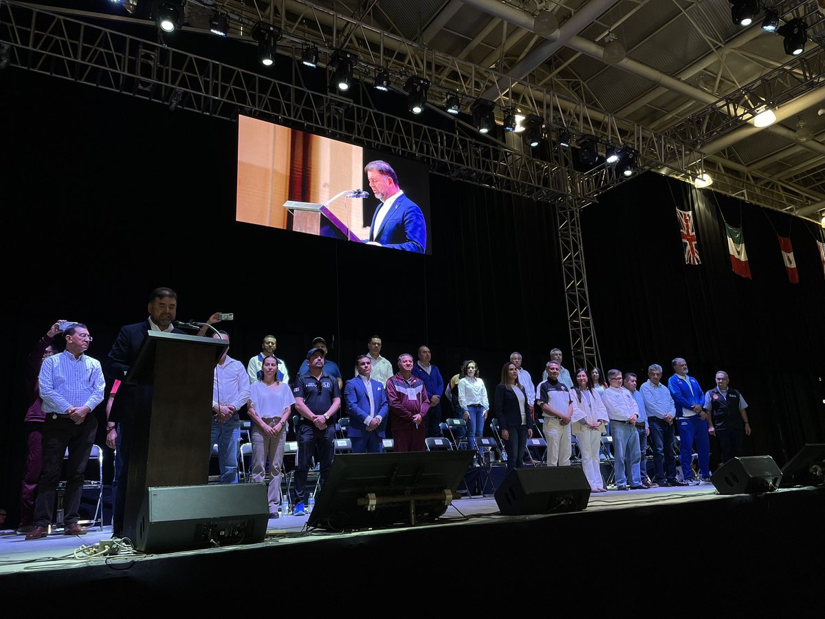 Nuestra titular <a href="/escobarhayde/">Haydeé Escobar</a> acudió al evento inaugural de la realización de los “XXVI Juegos Deportivos del <a href="/SITIMM_CTM/">SITIMM</a>” contando con la participación de más de 5,000 deportistas, pertenecientes a más de 160 empresas del Bajío en diferentes disciplinas deportivas. ⚽️🏀🏐