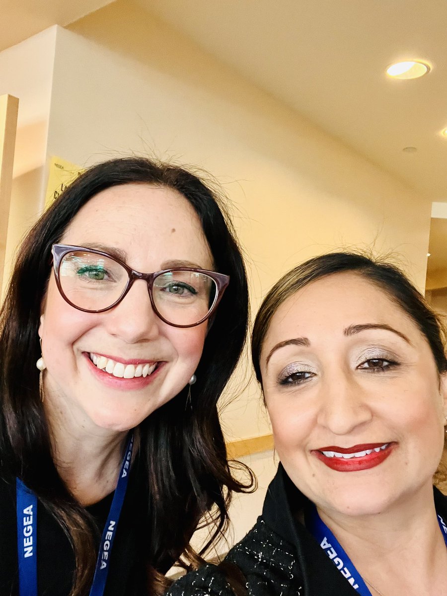 DrAhuja's tweet photo. My new friends from #NEGEA23 So nice meeting you all! Rebecca @rdblanchard1, Beth, Sandra and Marta @MartaKory #MedTwitter #MedEd @EinsteinMed @NuvanceHealth https://t.co/Vuo36aOiGe