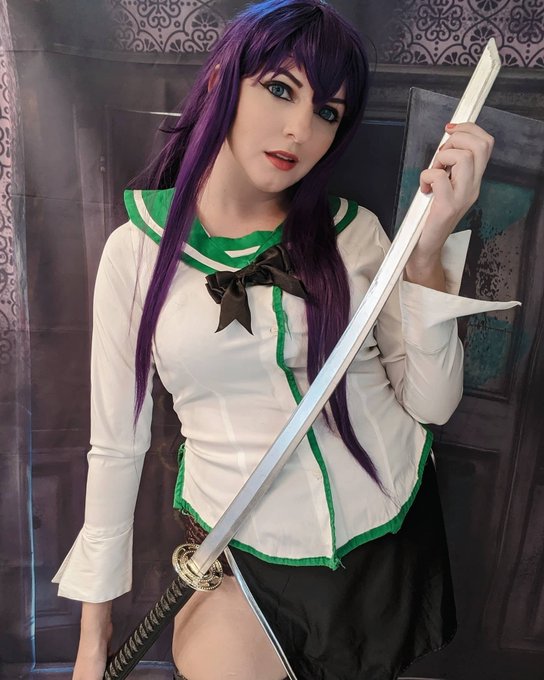 2 pic. Throwback to my Saeko Busujima set 🖤 HOTD is still my favorite horror anime!

🌟 https://t.co/x3K4zLNqko