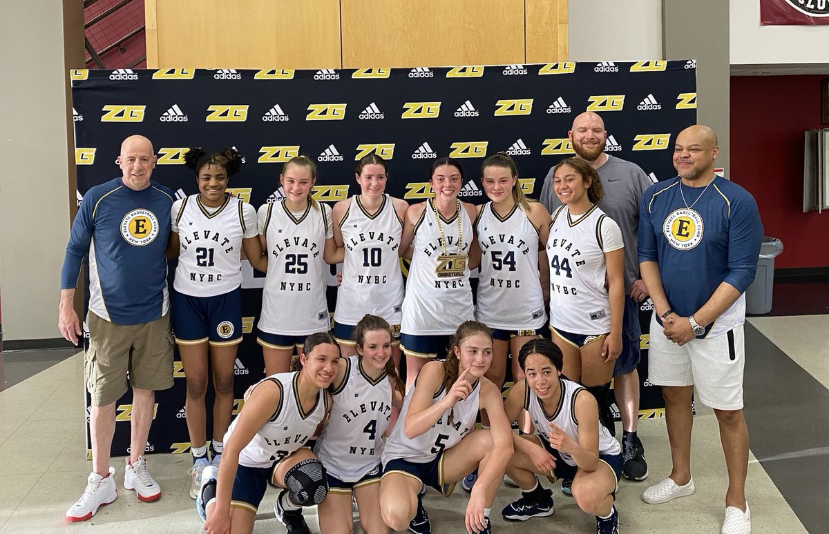 VienJerry's tweet photo. Second Tourney together and they put together a grind in the final against Berkshire Reign to win the Chain! On to “Live at the Nook” next weekend where the competition will heat up! @CoachCap55 @ElevateNYgirls @NYSTakeover @aagbasketball @AMarathakis @ZeroGravityBB https://t.co/OisN4dotu0