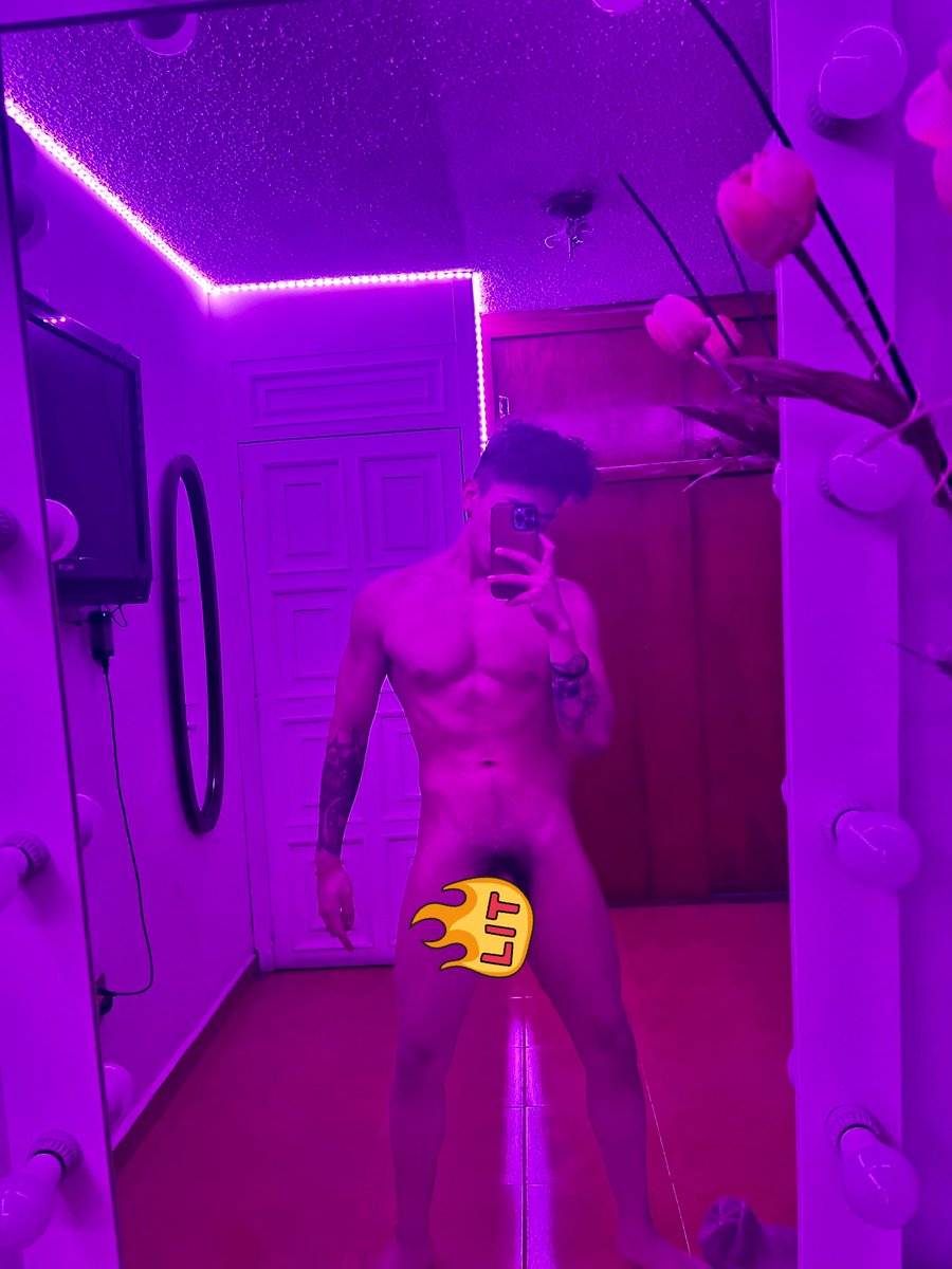 ithomassi's tweet photo. Que ganas de tener un amigo con derechos😭🔥🥵 RT sin el emoji 💦
Fav más fotos así❤️ https://t.co/sllc5prnk7