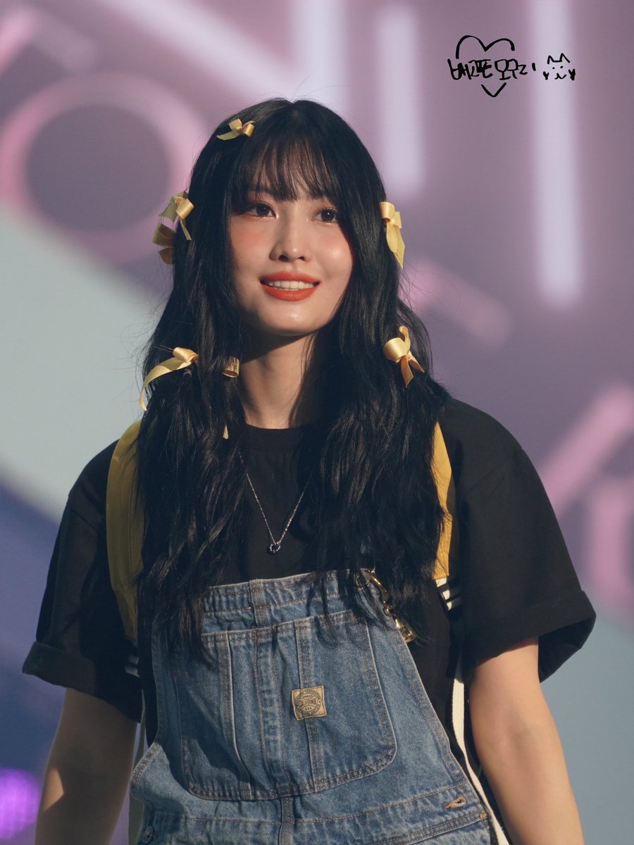 hungryracoon64's tweet photo. 230416
#모모 

#TWICE #트와이스 #READYTOBE
#TWICE_5TH_WORLD_TOUR
#모모 #MOMO #モモ　@JYPETWICE 
#READYTOBEinSEOUL_D2 https://t.co/fOOX0oOsO6