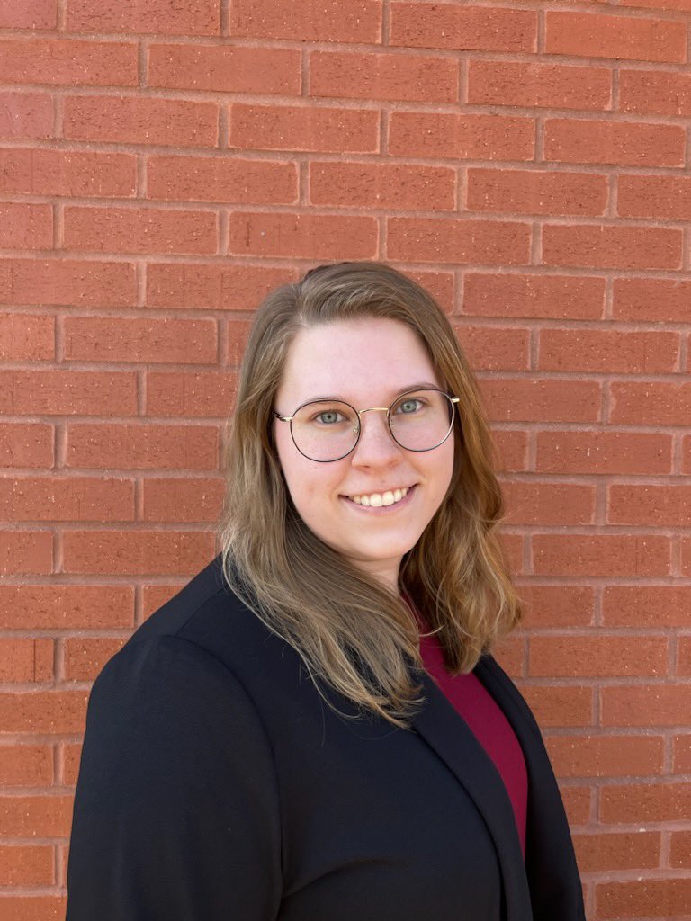 LVCEnvi's tweet image. Congratulations to Evelyn Dyer (ENVI ‘23) for presenting at the National Conference on Undergraduate Research this weekend in Wisconsin. Evelyn gave a poster presentation on her summer research at UW-Stout where she investigated repurposing nutrient rich sediment. #LVCEnvi #GoLVC