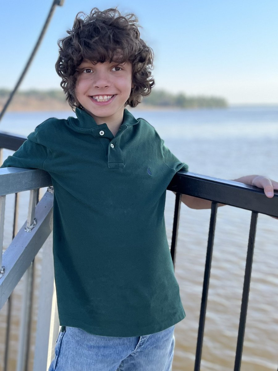 Springtime day trips to the cottage for Papa’s lasagna give you just a taste of summer. #LuckyBoy #DreamingOfJuly #QuyonFerryCrossing