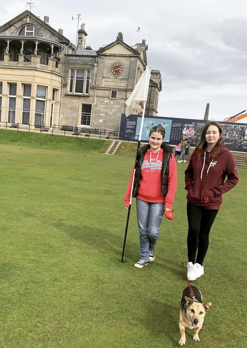 fancyclancyy's tweet photo. Another great day spent with my 3 best pals #standrews https://t.co/KdKXhfqRKJ