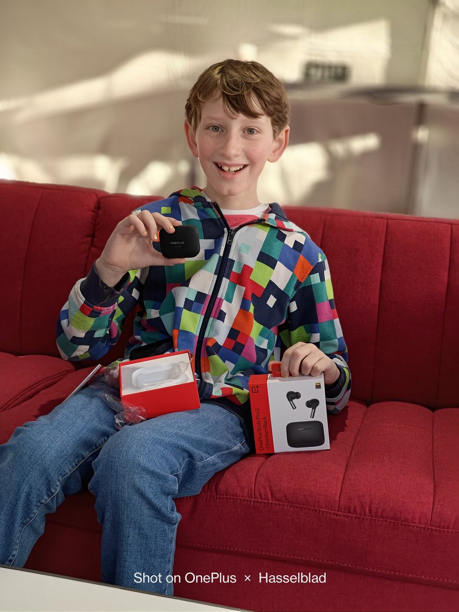 OnePlus_USA's tweet image. Congratulations to the lucky winners! Enjoy your new #OnePlus11 and #OnePlusBudsPro2! 🎉