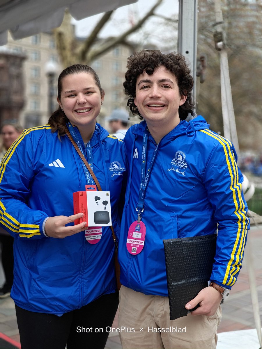 OnePlus_USA's tweet image. Congratulations to the lucky winners! Enjoy your new #OnePlus11 and #OnePlusBudsPro2! 🎉