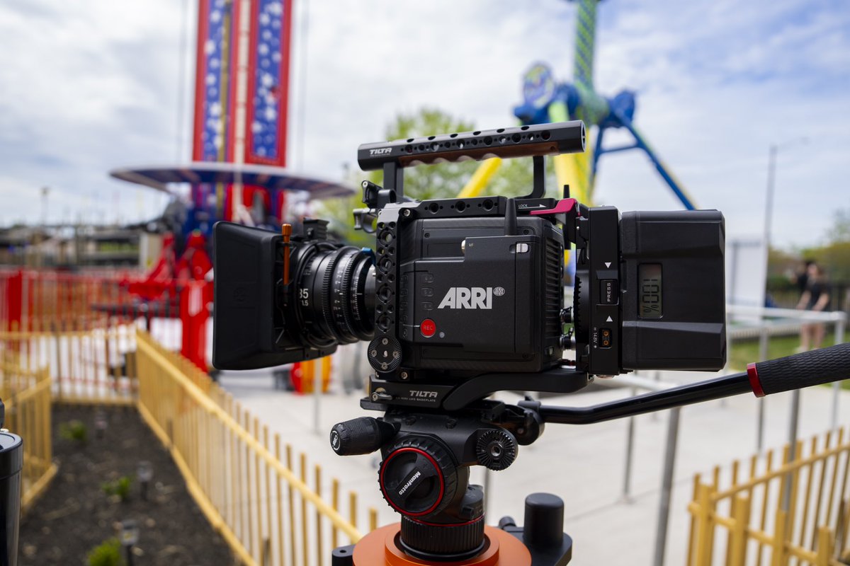 EscapeVisuals's tweet image. On set at Funland in VA!